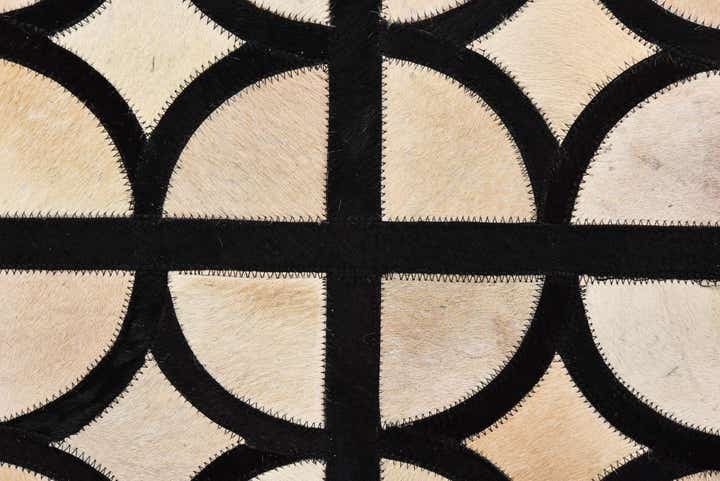 5' x 7' 10 Cowhide Leather Rug