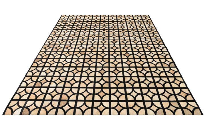 8' 1 x 10' Cowhide Leather Rug