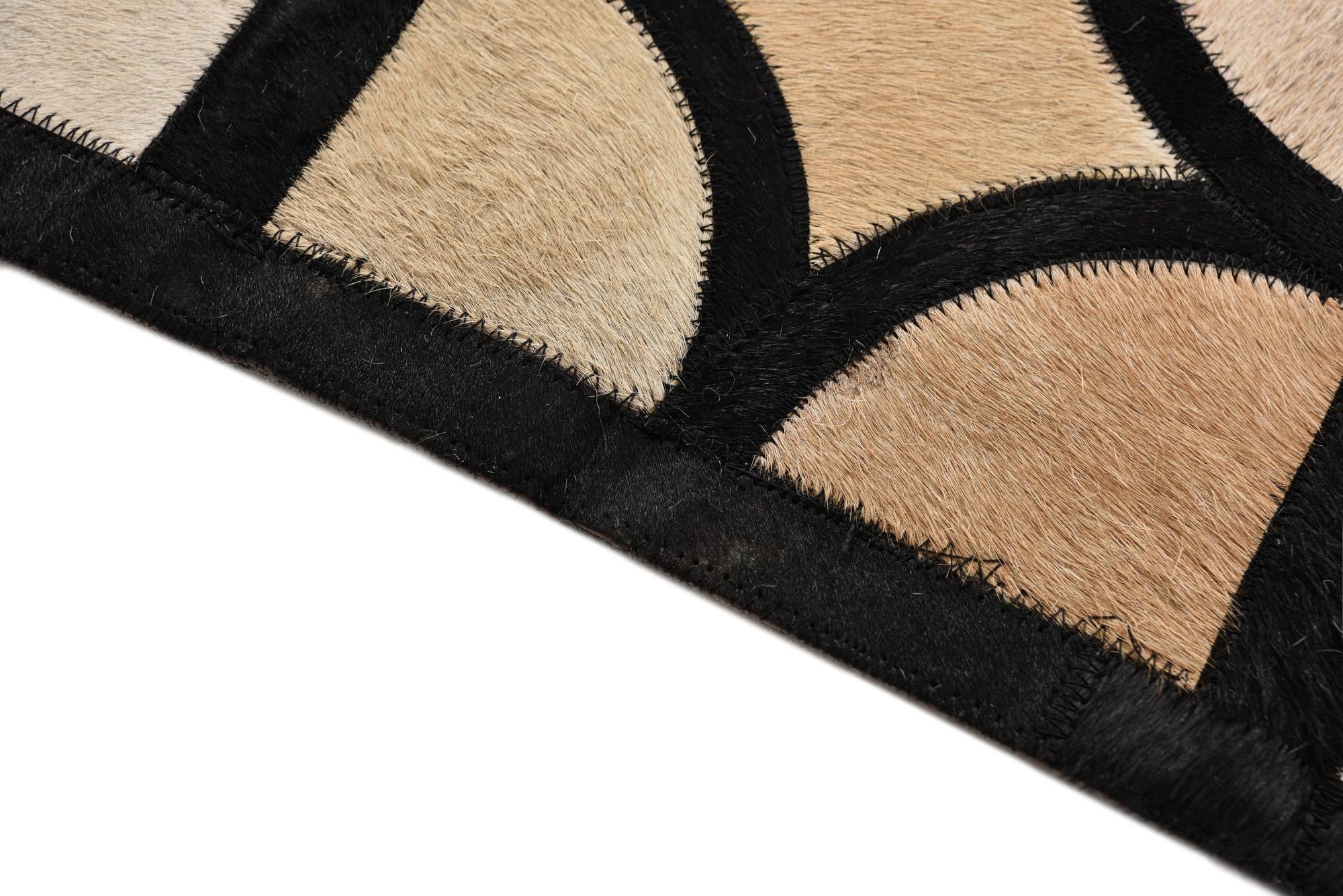 8' 1 x 10' Cowhide Leather Rug
