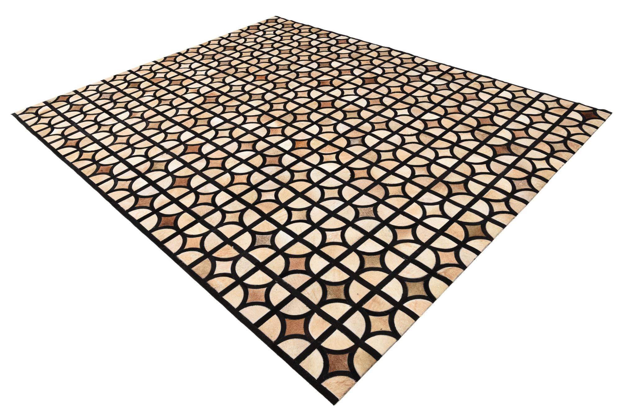 8' 2 x 10' Cowhide Leather Rug