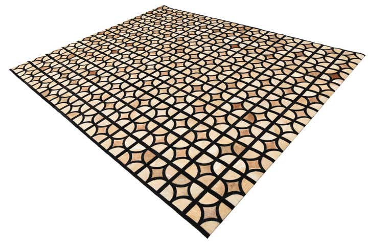 8' 1 x 10' Cowhide Leather Rug