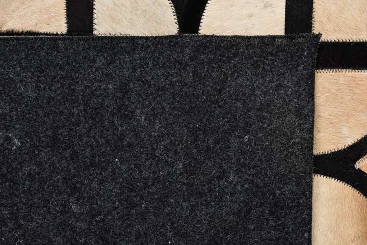8' 1 x 10' Cowhide Leather Rug