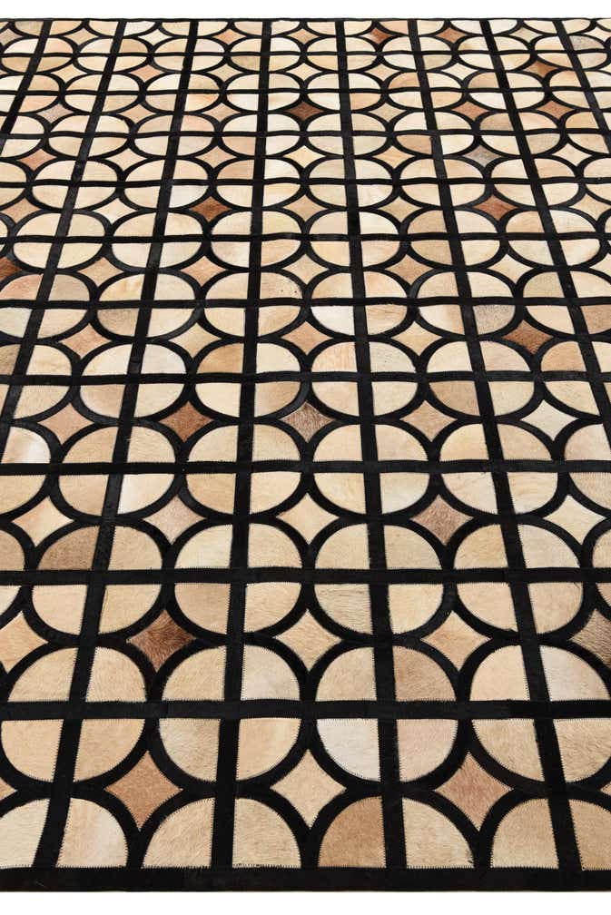 8' 2 x 10' Cowhide Leather Rug