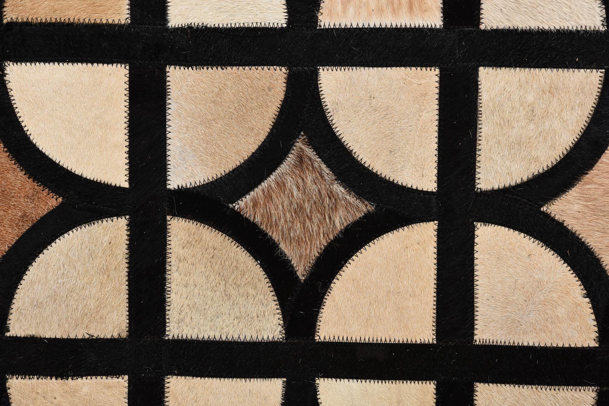 8' 2 x 10' Cowhide Leather Rug