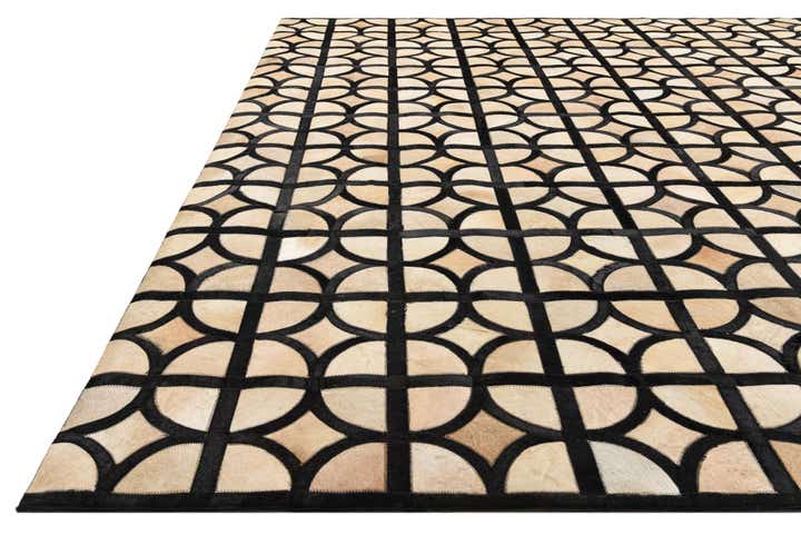 8' 2 x 10' Cowhide Leather Rug