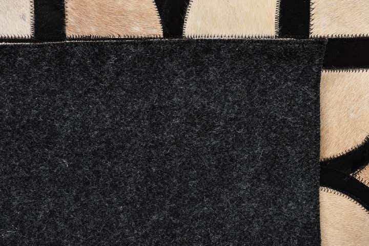 8' 2 x 10' Cowhide Leather Rug