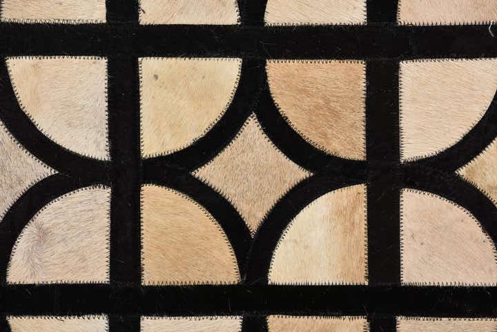 8' 1 x 10' Cowhide Leather Rug