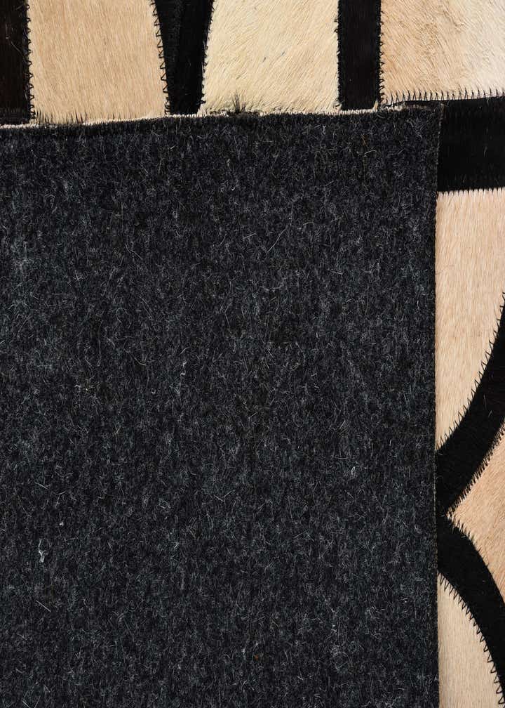 8' 1 x 10' Cowhide Leather Rug