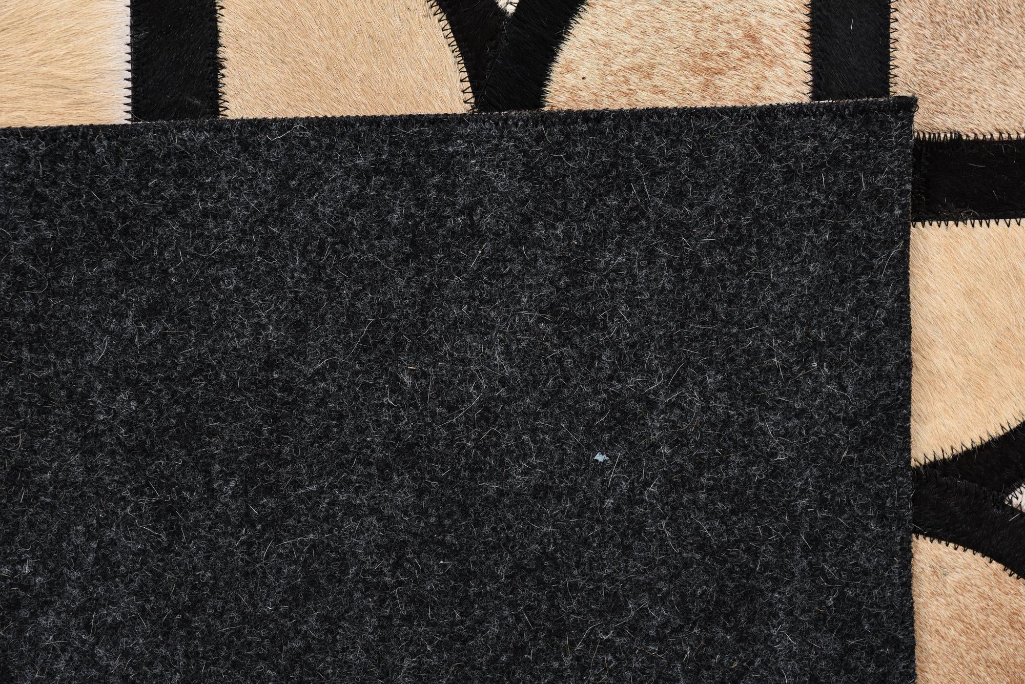8' x 10' Cowhide Leather Rug