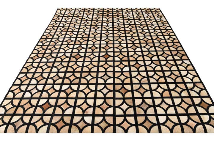 8' 1 x 10' Cowhide Leather Rug