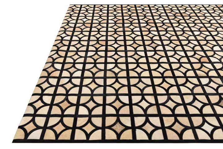 8' 1 x 10' Cowhide Leather Rug