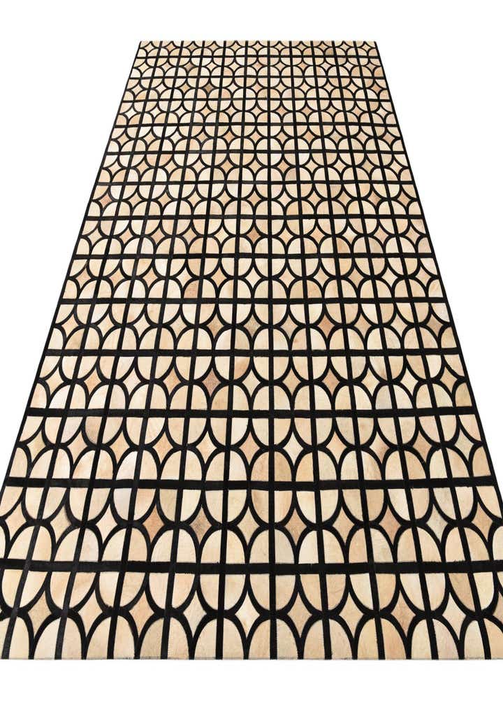 8' 2 x 10' Cowhide Leather Rug