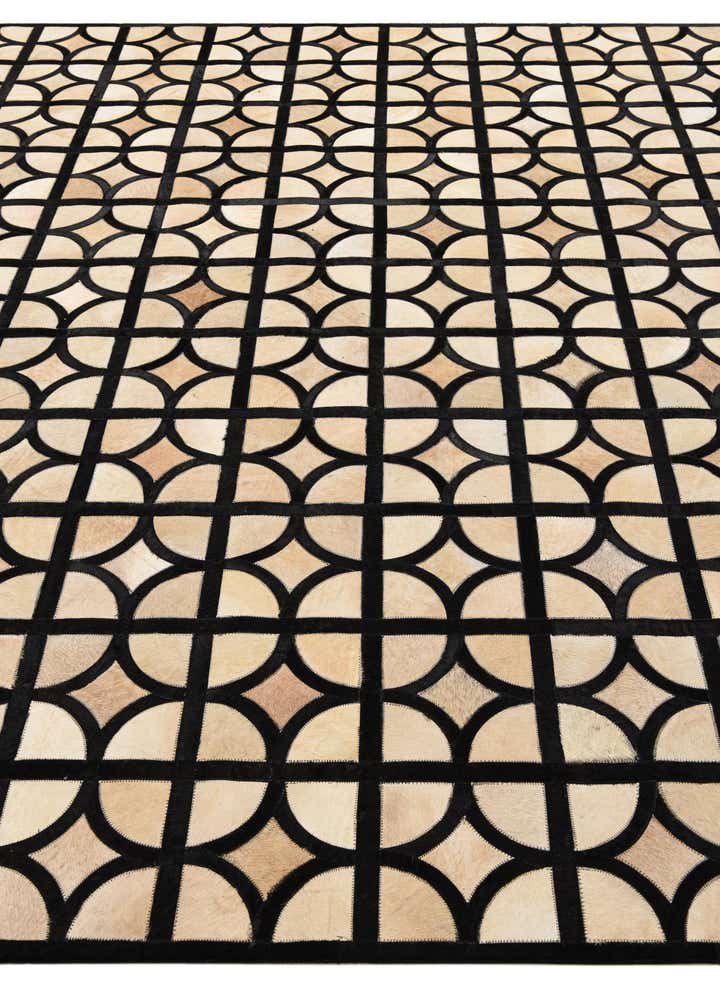 8' 2 x 10' Cowhide Leather Rug
