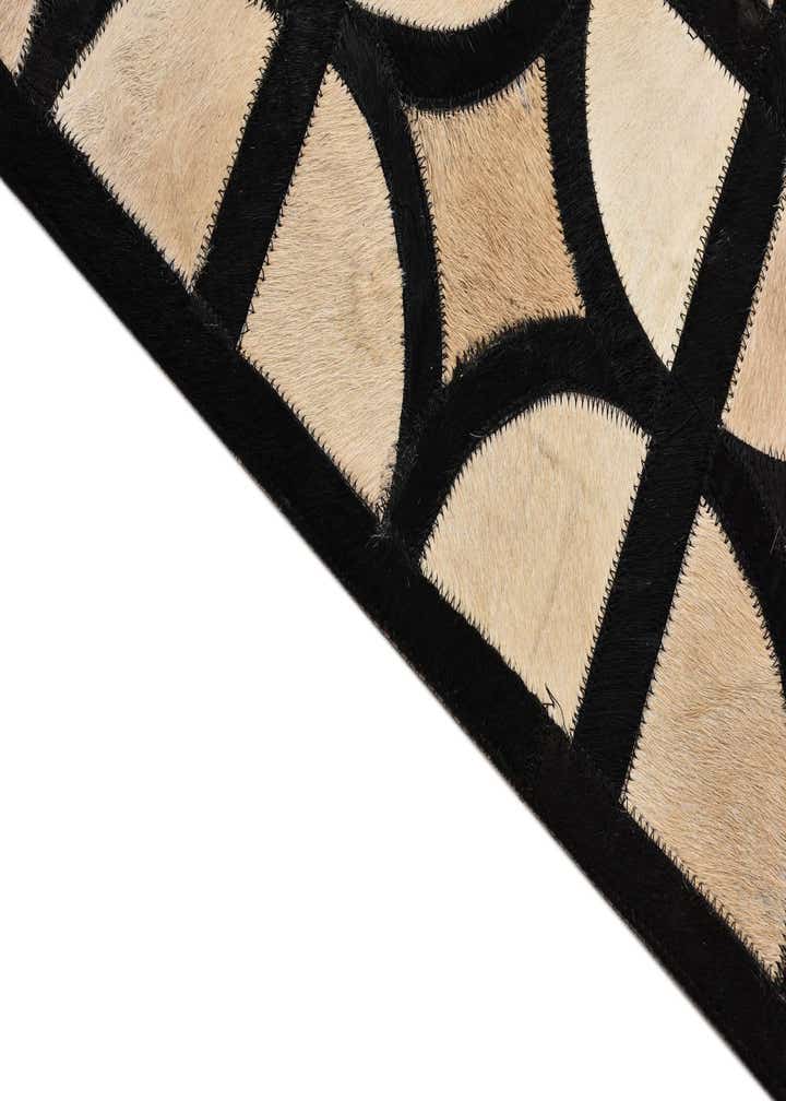 8' 2 x 10' Cowhide Leather Rug