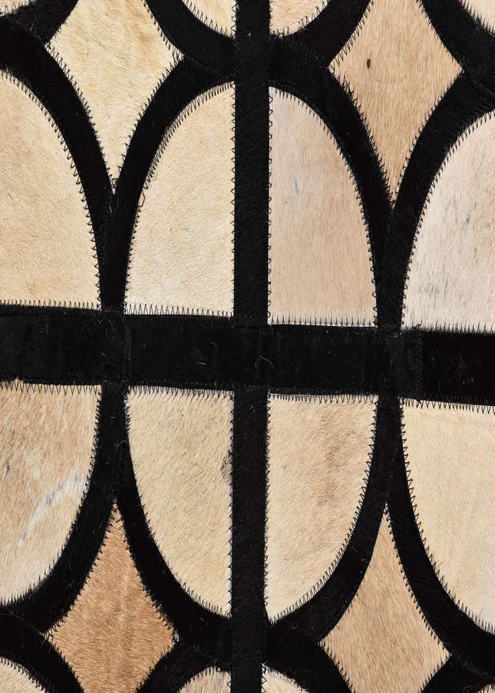 8' 2 x 10' Cowhide Leather Rug