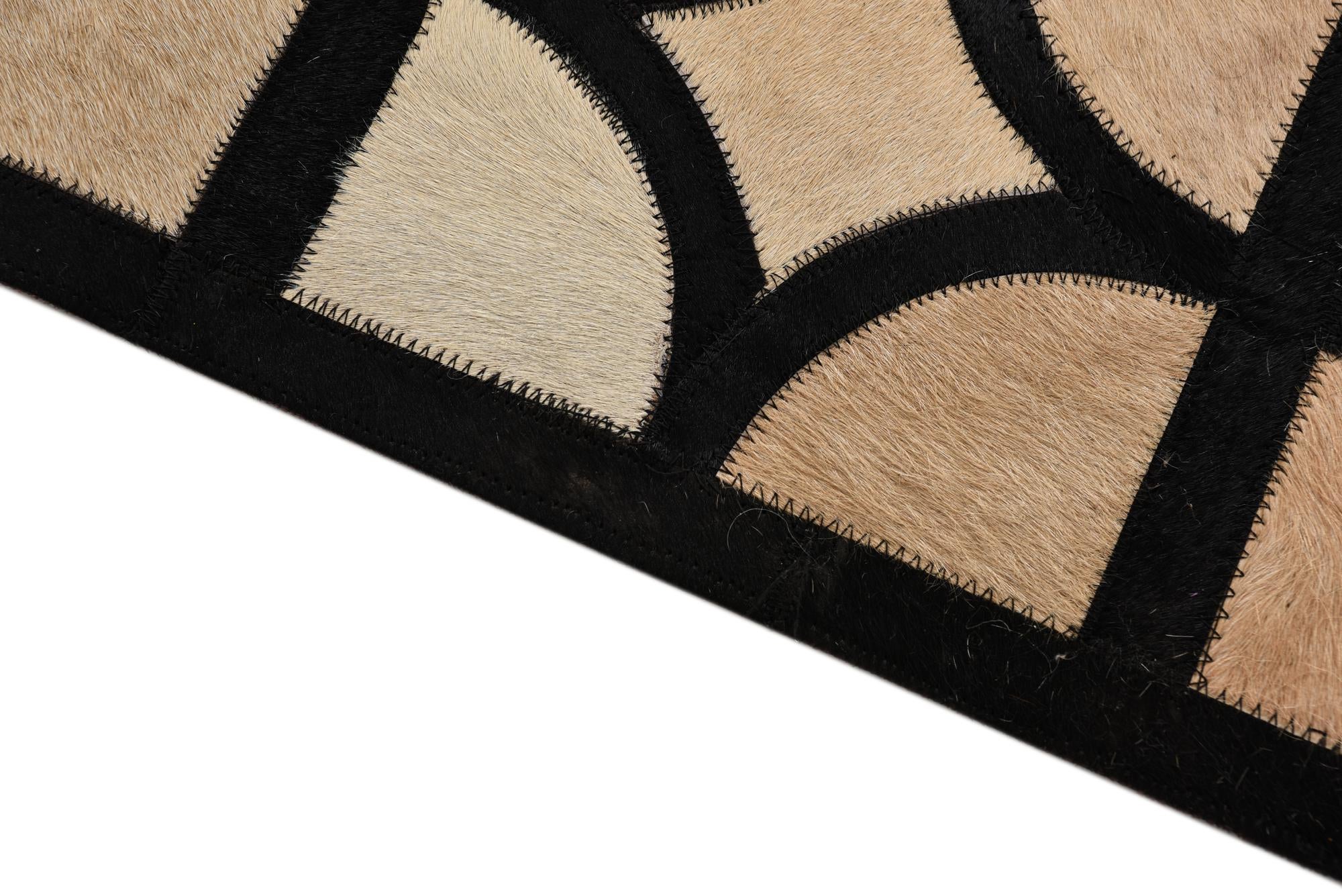 8' 1 x 10' Cowhide Leather Rug