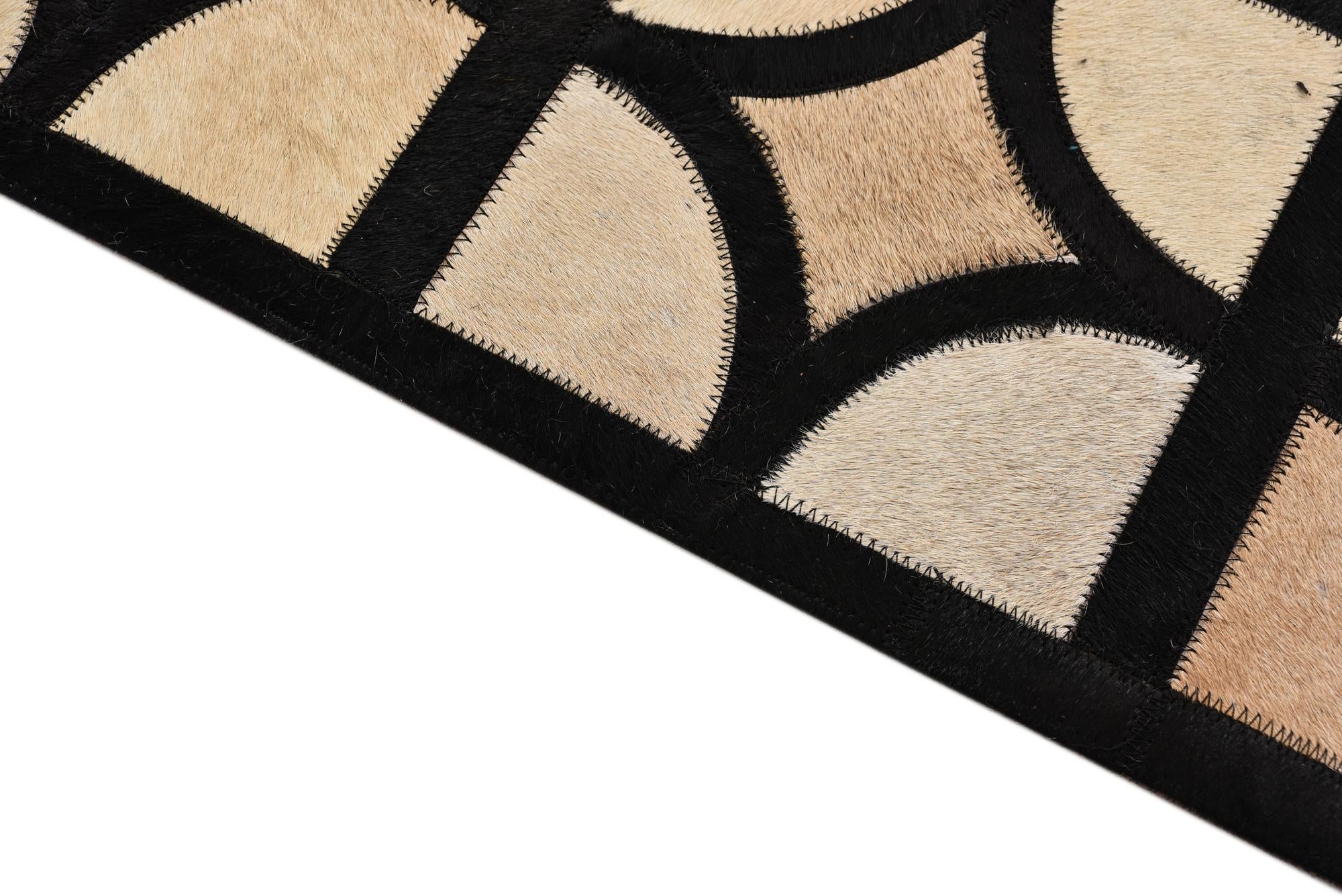8' 1 x 10' Cowhide Leather Rug