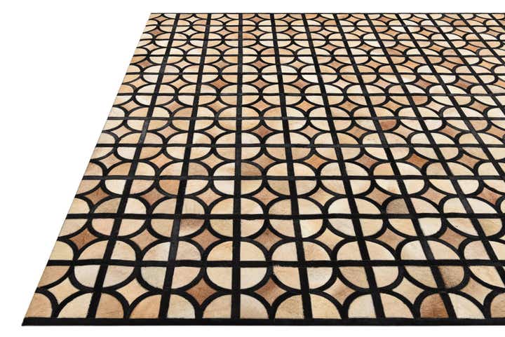 8' 1 x 10' Cowhide Leather Rug