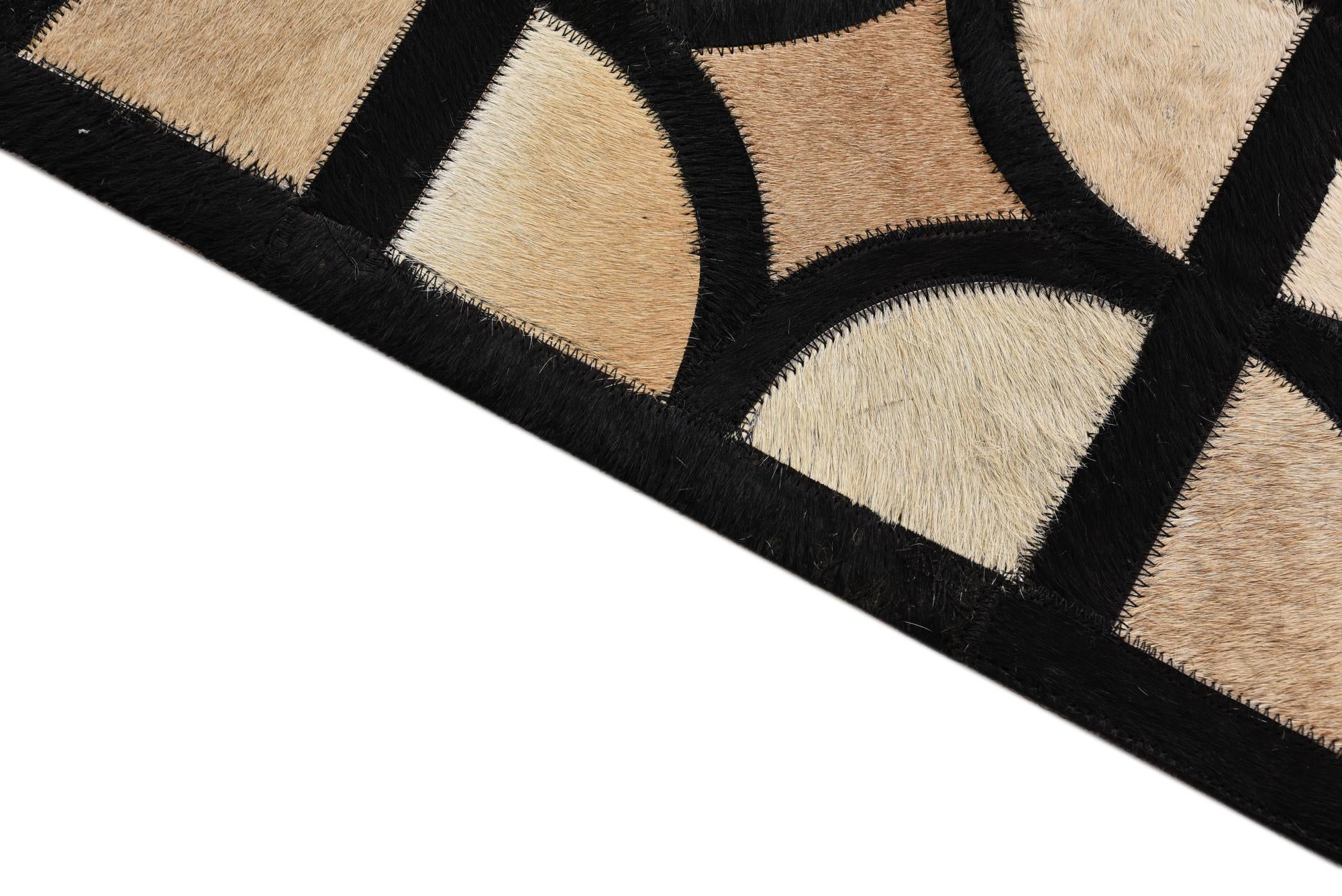 8' 1 x 10' Cowhide Leather Rug