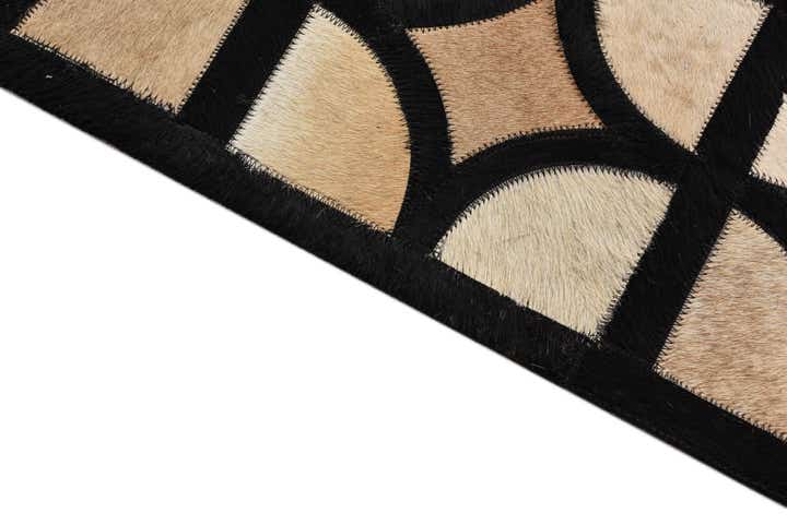 8' 1 x 10' Cowhide Leather Rug