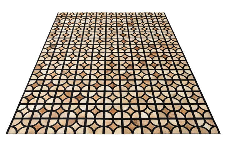 8' 1 x 10' Cowhide Leather Rug