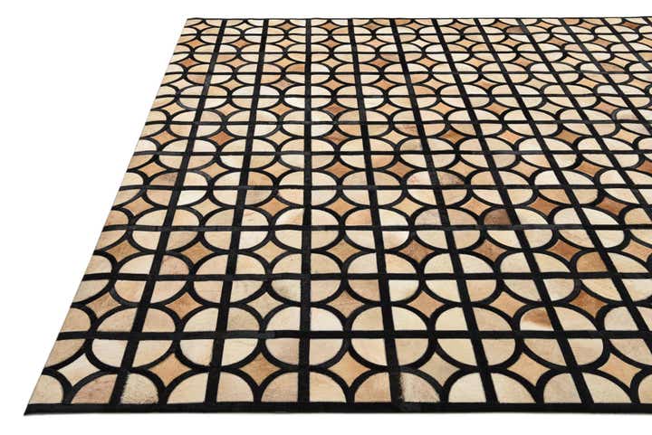8' 1 x 10' Cowhide Leather Rug