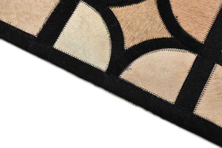 8' 1 x 10' Cowhide Leather Rug