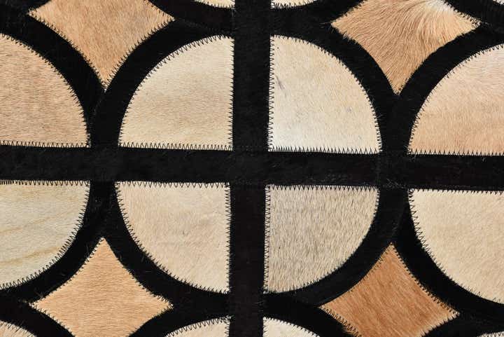 8' 1 x 10' Cowhide Leather Rug