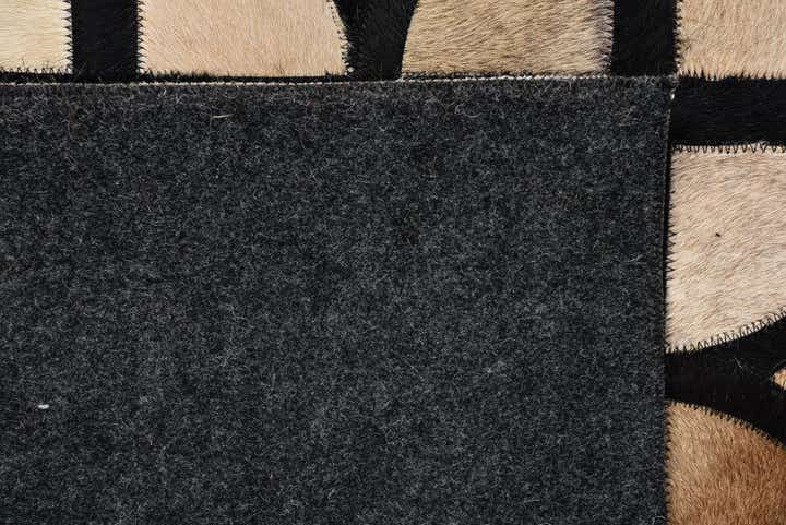 8' 1 x 10' Cowhide Leather Rug