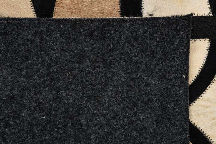 8' 1 x 10' Cowhide Leather Rug