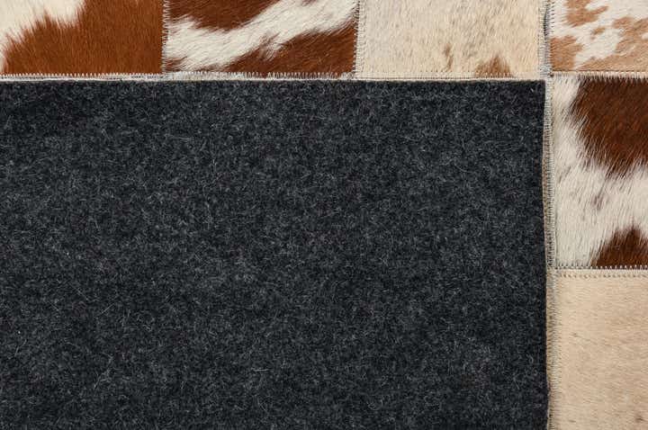 8' 1 x 10' Cowhide Leather Rug