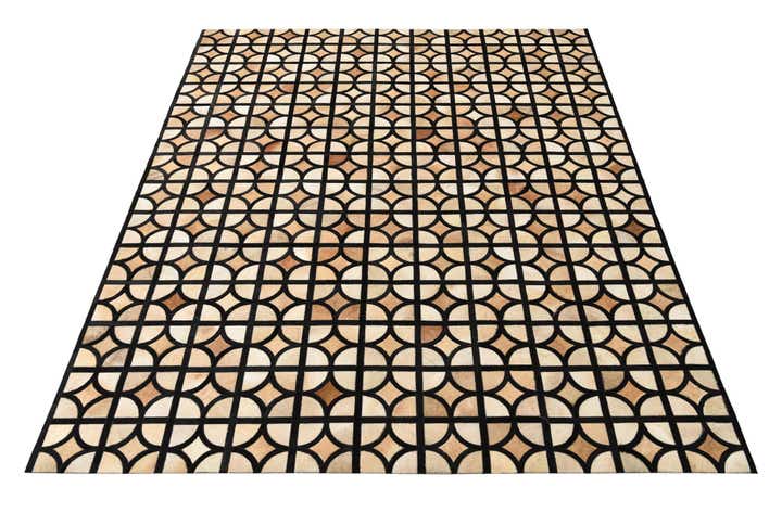 8' 2 x 10' Cowhide Leather Rug