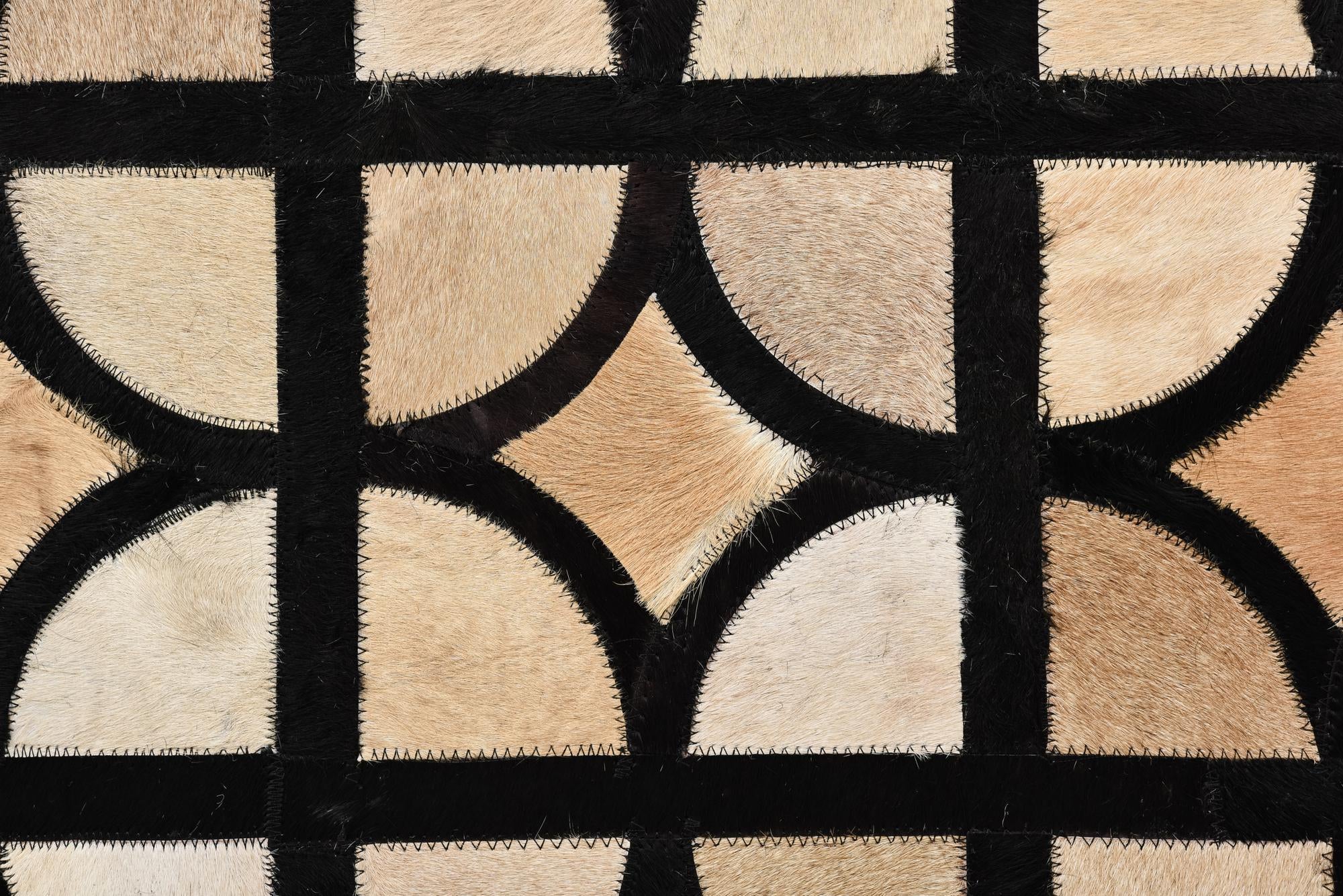 8' 2 x 10' Cowhide Leather Rug