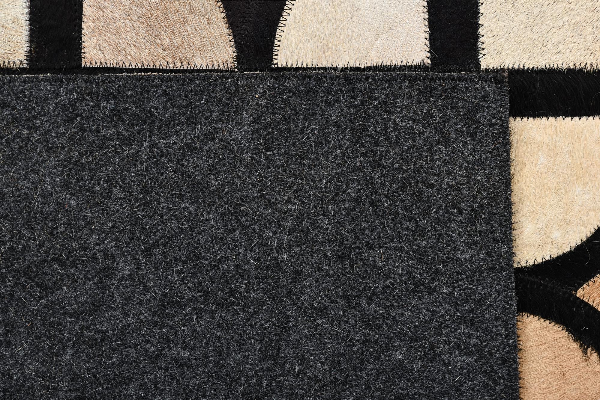 8' 2 x 10' Cowhide Leather Rug