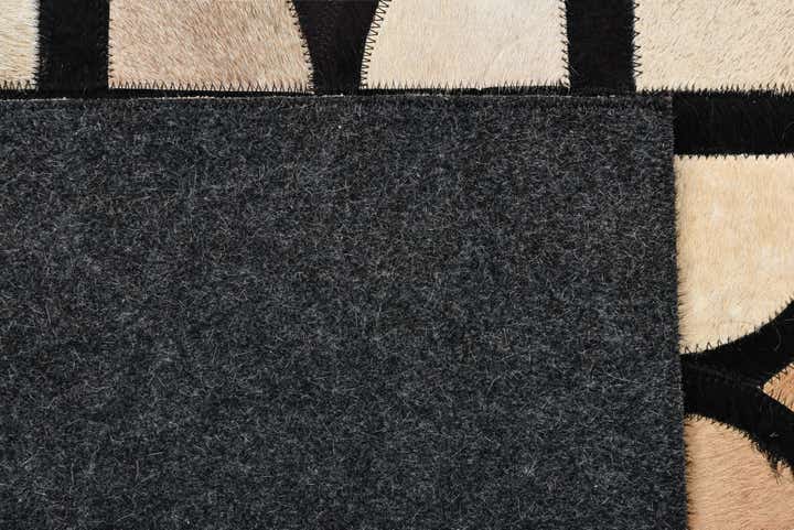 8' 2 x 10' Cowhide Leather Rug