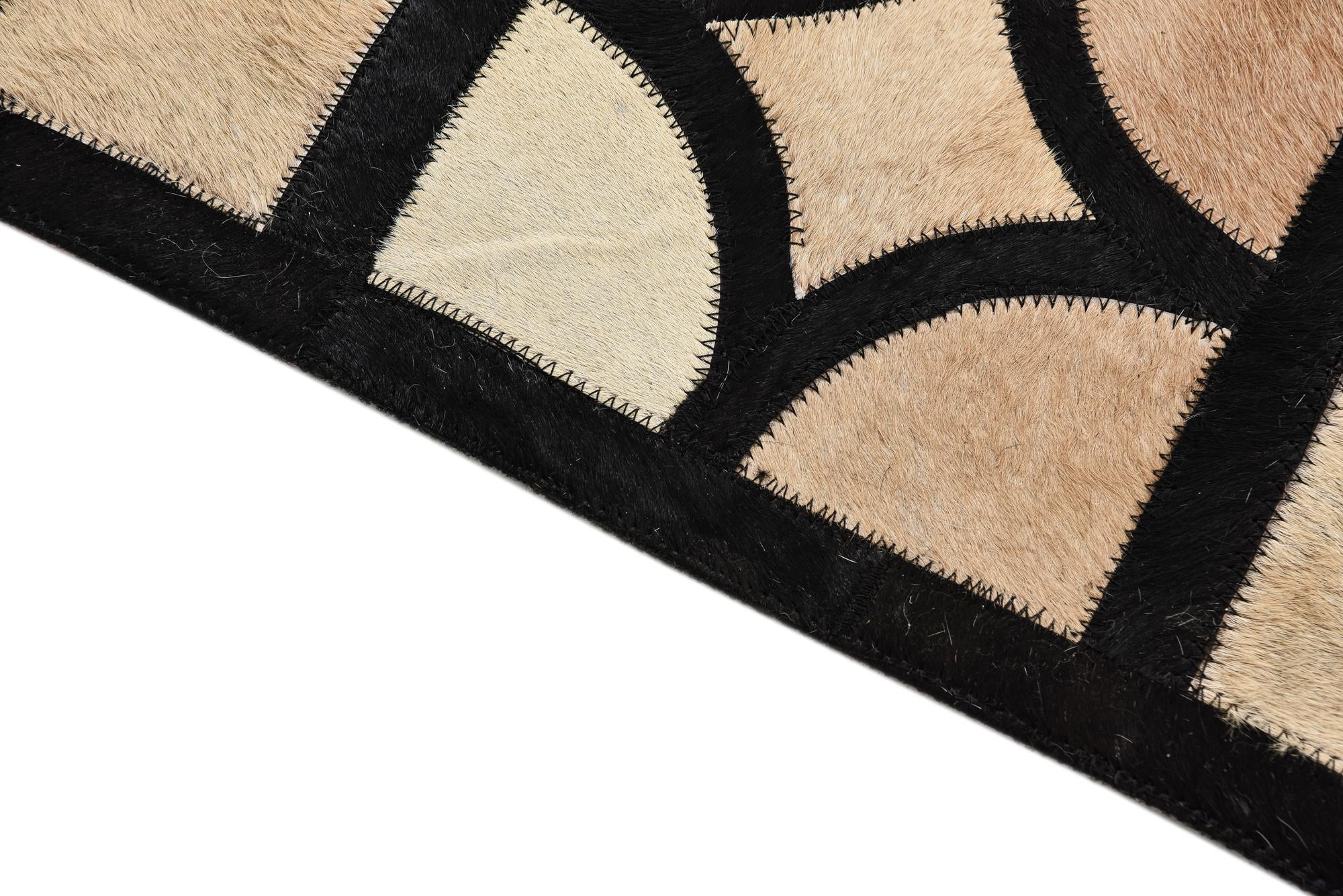 8' 2 x 10' Cowhide Leather Rug