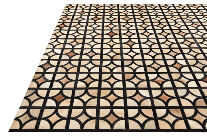 8' 1 x 10' Cowhide Leather Rug