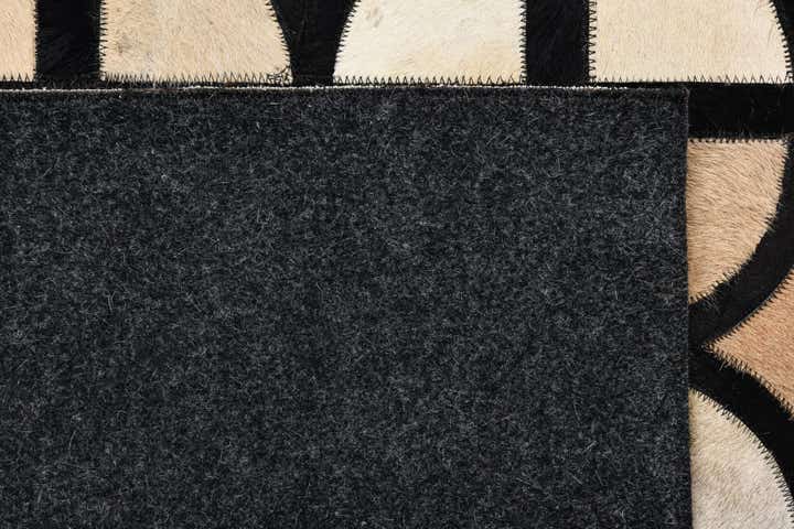 8' 1 x 10' Cowhide Leather Rug