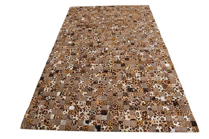 5' 1 x 8' Cowhide Leather Rug