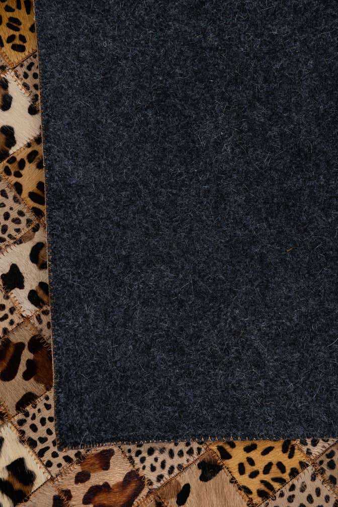 5' 1 x 8' Cowhide Leather Rug