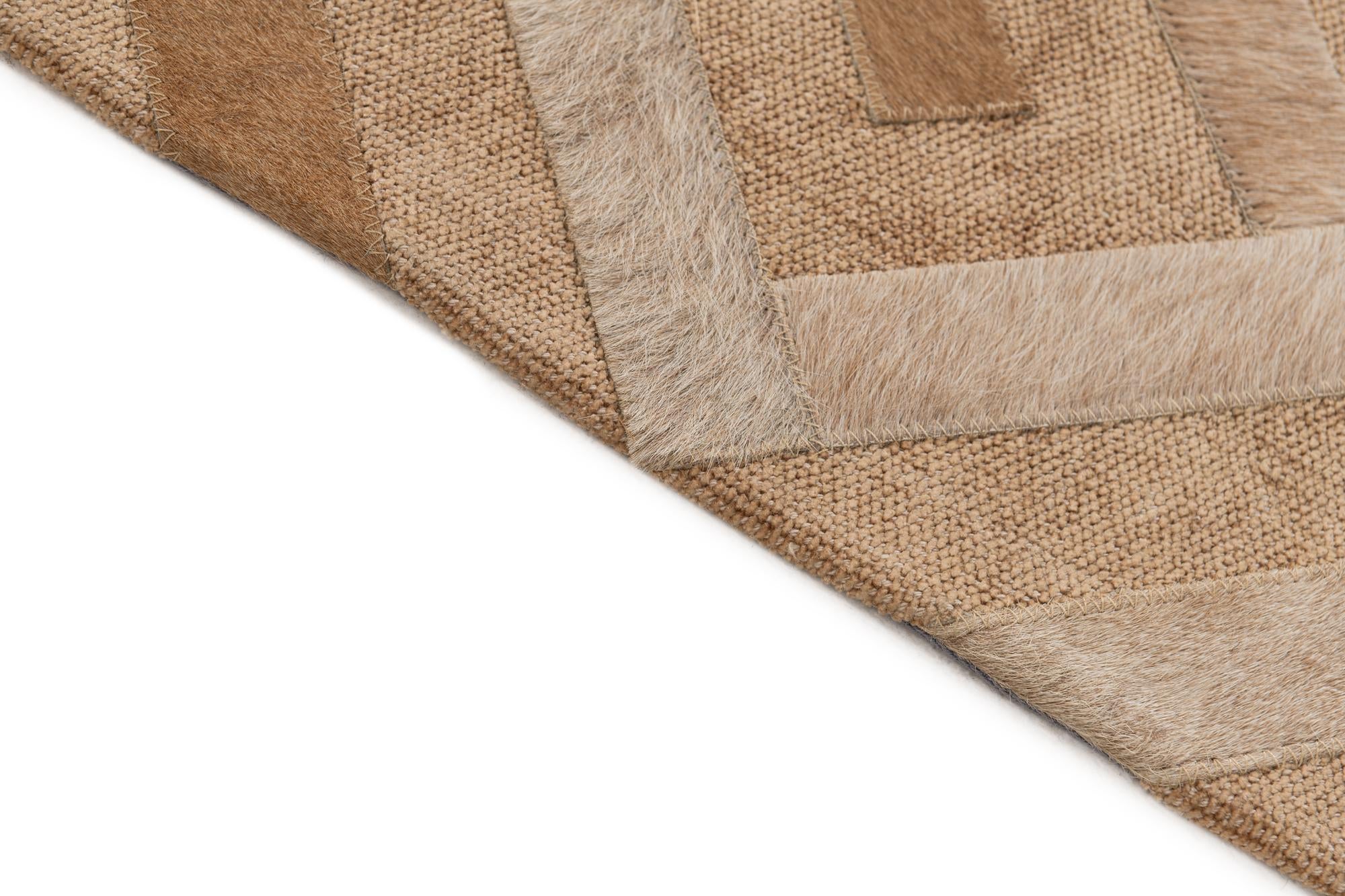 4' x 6' Cowhide Leather Rug