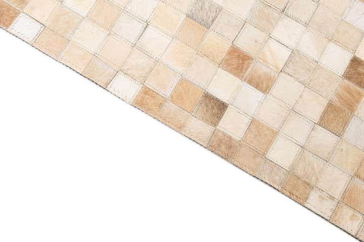5' x 8' Cowhide Leather Rug