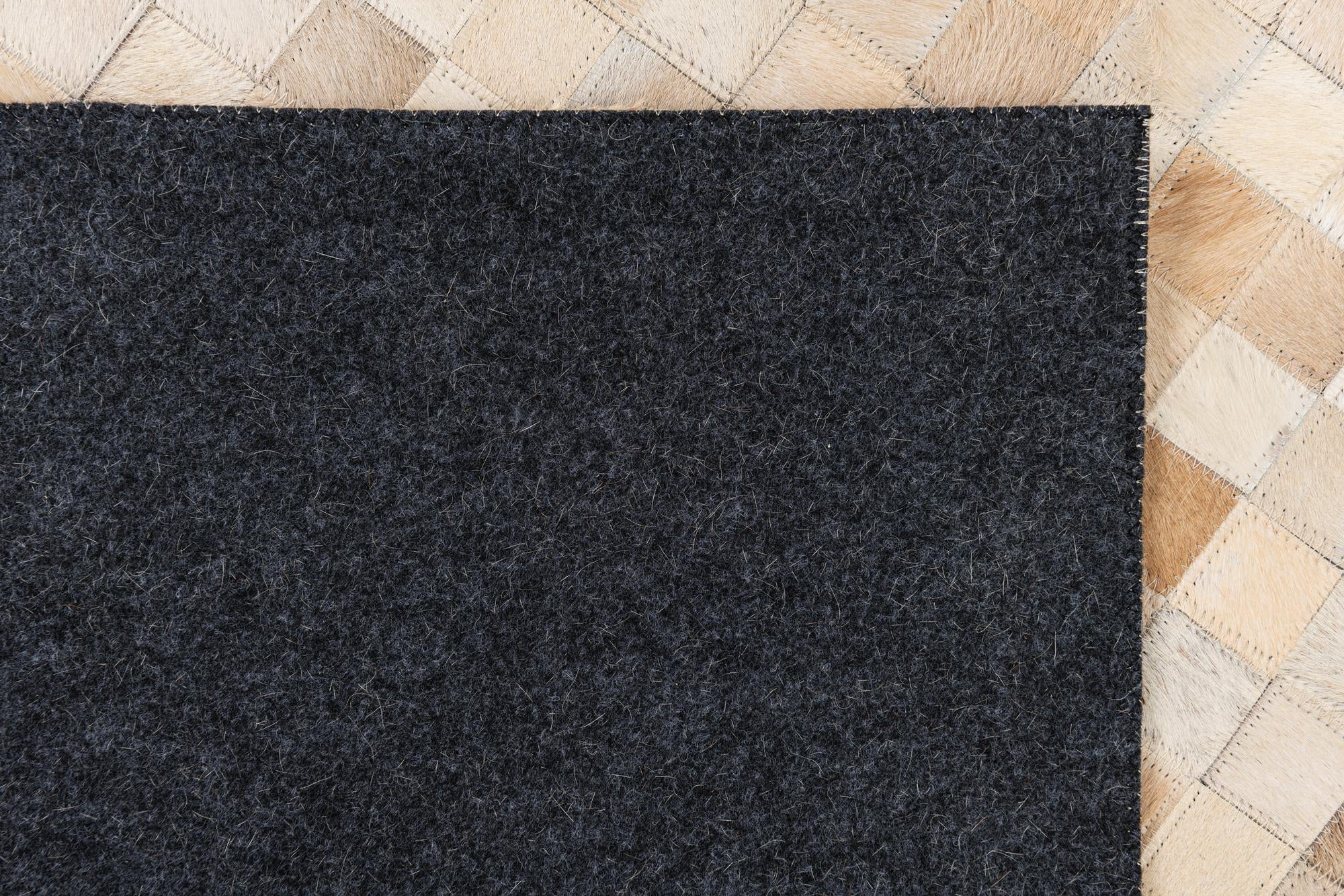5' x 8' Cowhide Leather Rug