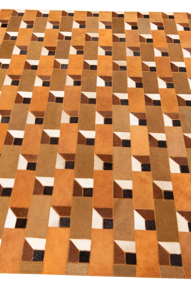 Detail image of 5' x 7' 10 Cowhide Leather Rug