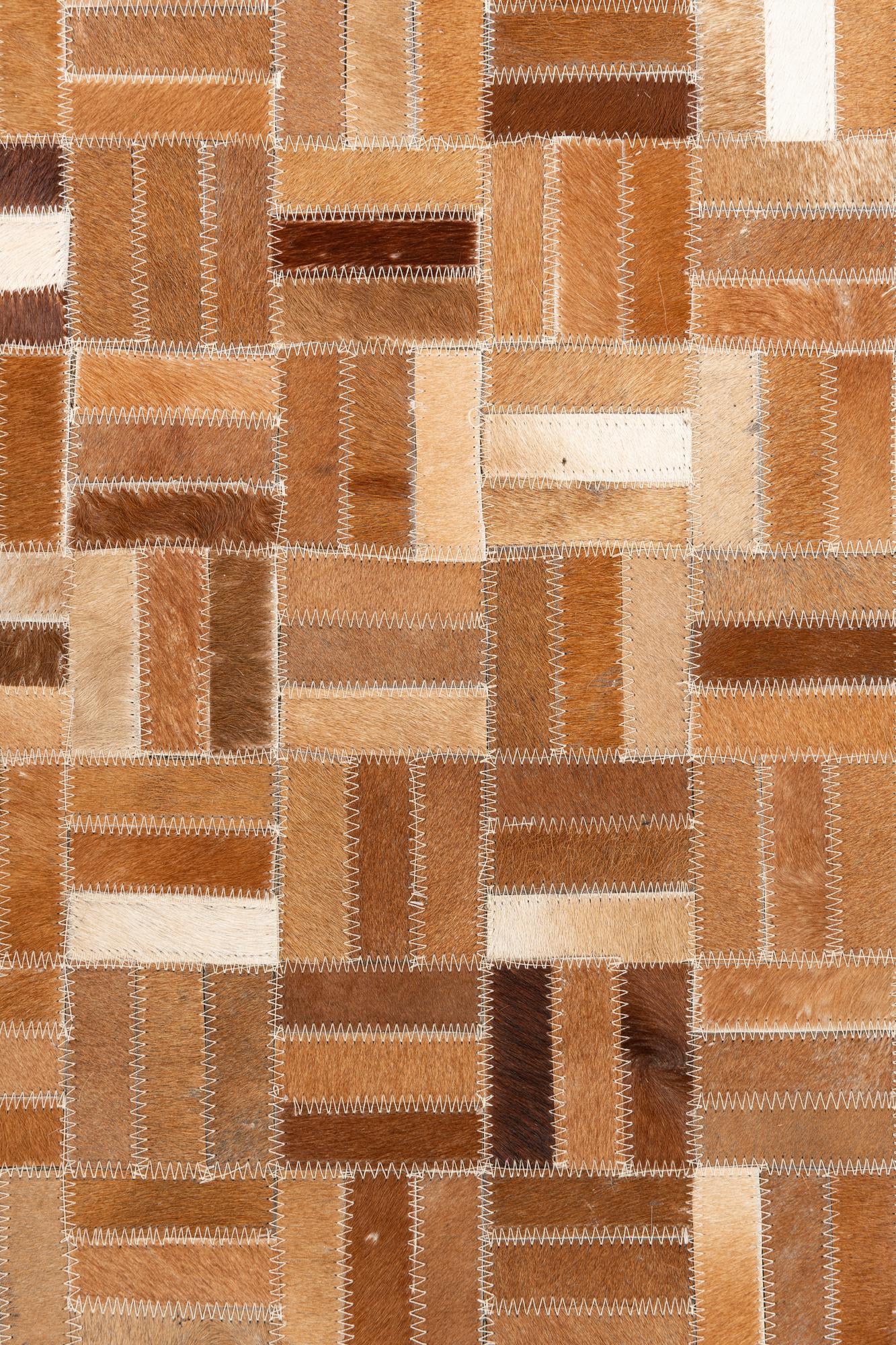 5' x 7' 10 Cowhide Leather Rug