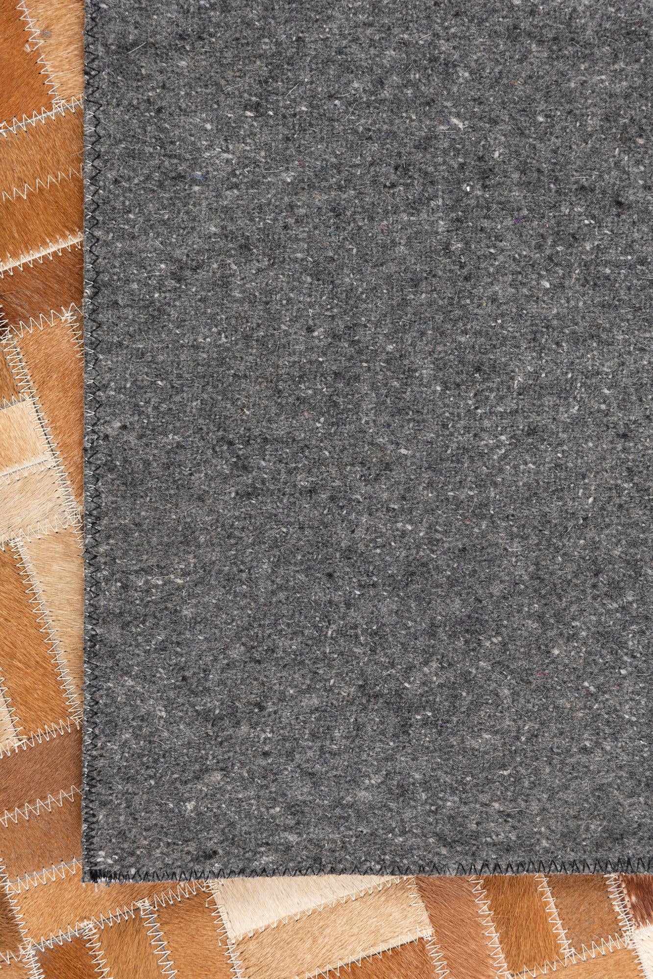 5' x 7' 10 Cowhide Leather Rug