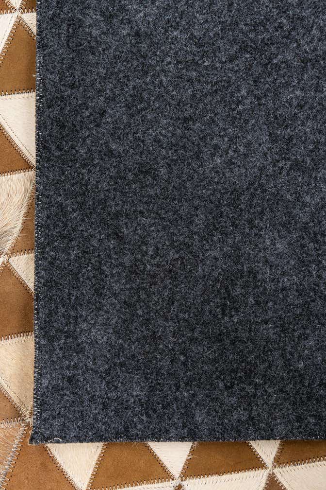 5' x 8' Cowhide Leather Rug