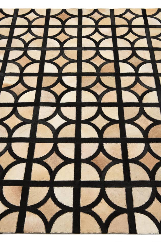 Detail image of 5' x 8' Cowhide Rug