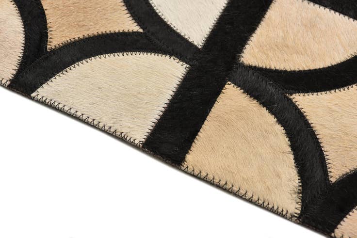 Detail image of 5' x 8' Cowhide Rug