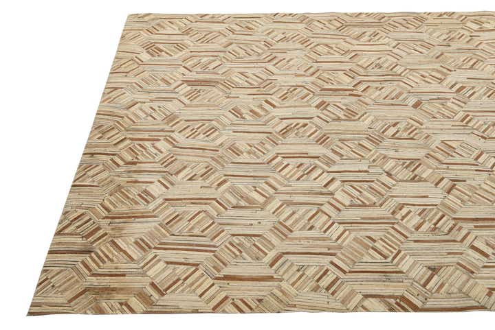 5' 1 x 7' 1 Cowhide Rug